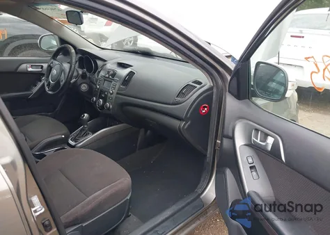 2011 Kia Forte Sx z USA, uszkodzony, nr VIN KNAFW5A35B5384682